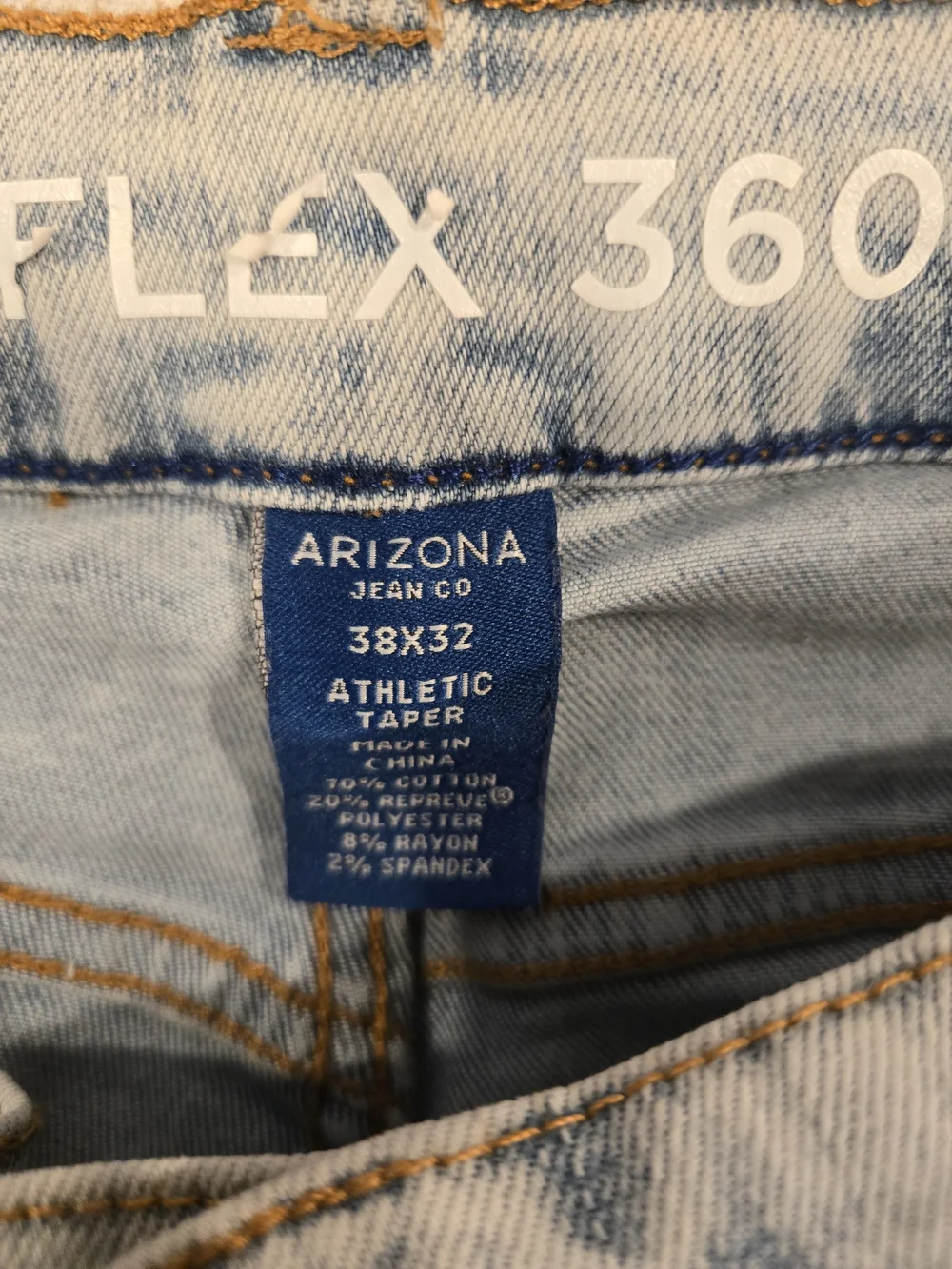 *Arizona Jean Co* Men's Jeans in Light Blue 